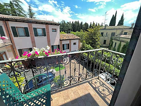 Triple Room with Balcony