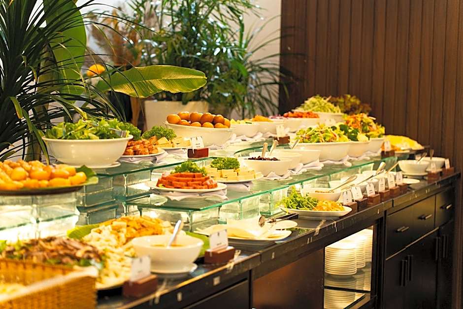 Khách Sạn Hoàng Long Phan Thiết