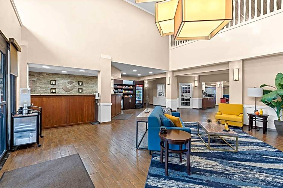 Comfort Suites Mobile East Bay
