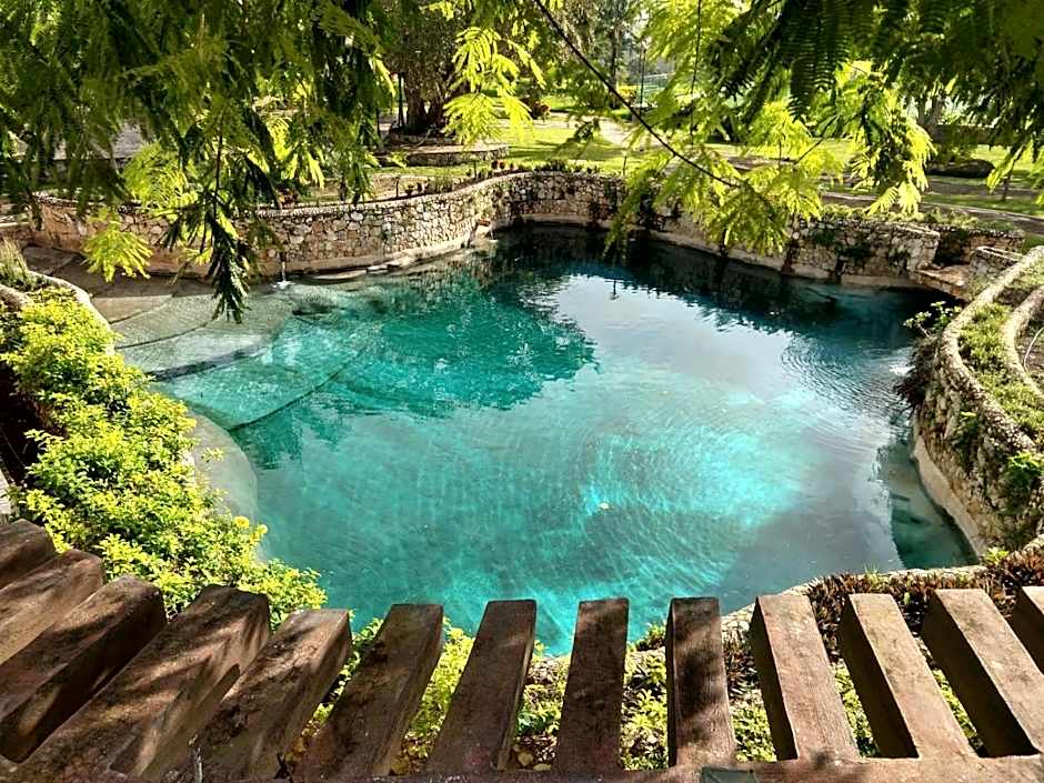 Hacienda Santa Cruz Merida