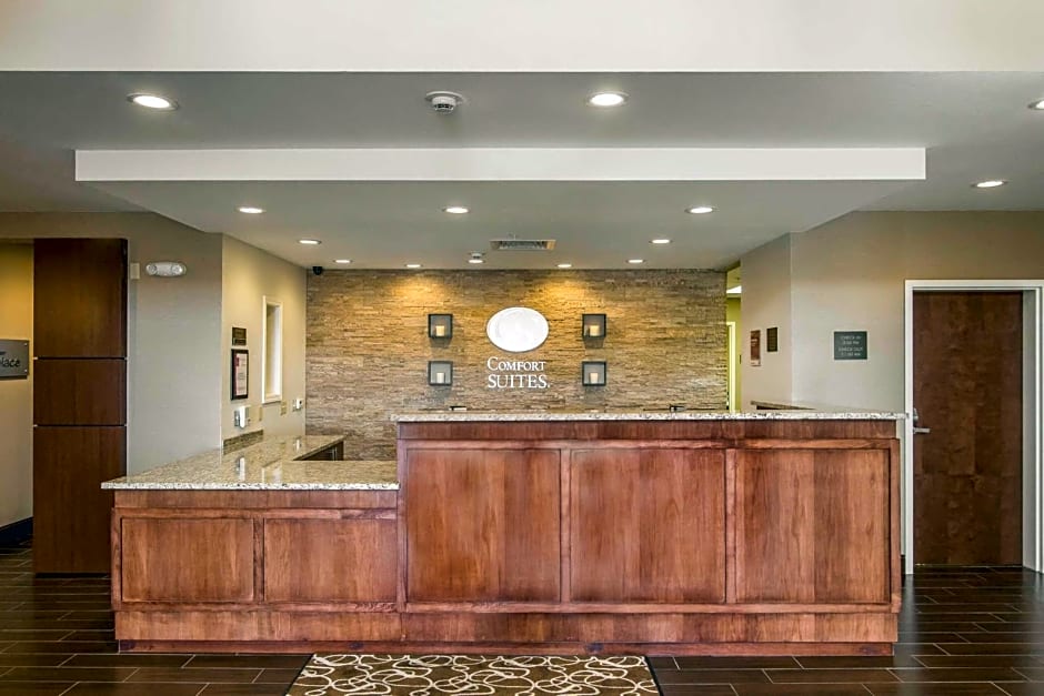 Comfort Suites - Dodge City