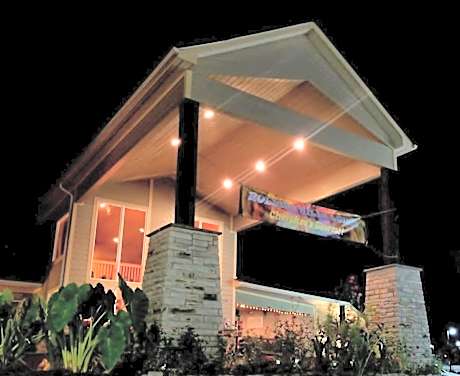 Rolling Hills Lodge