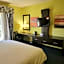 Holiday Inn Garland By IHG