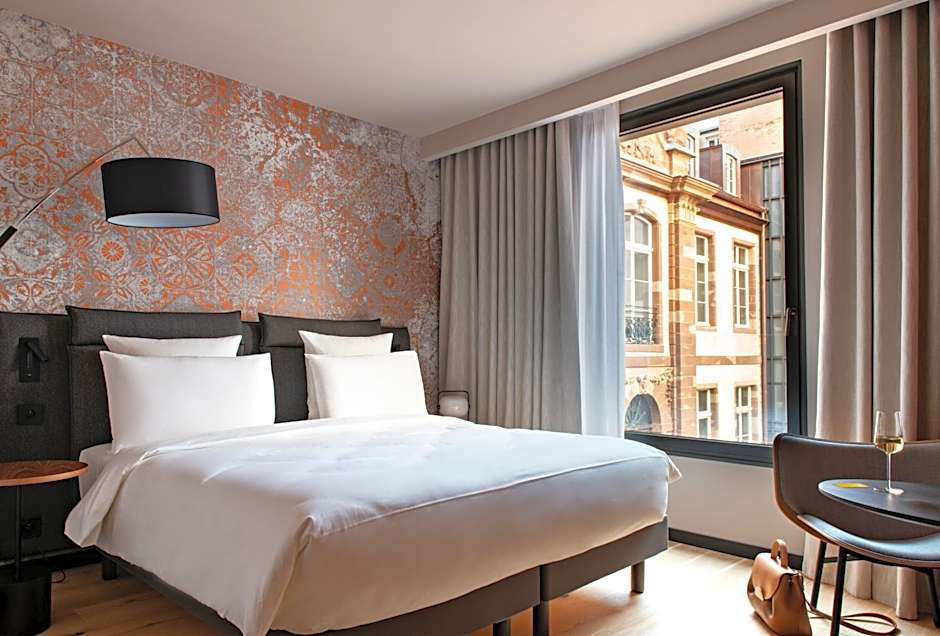 Hôtel LÉONOR the place to live