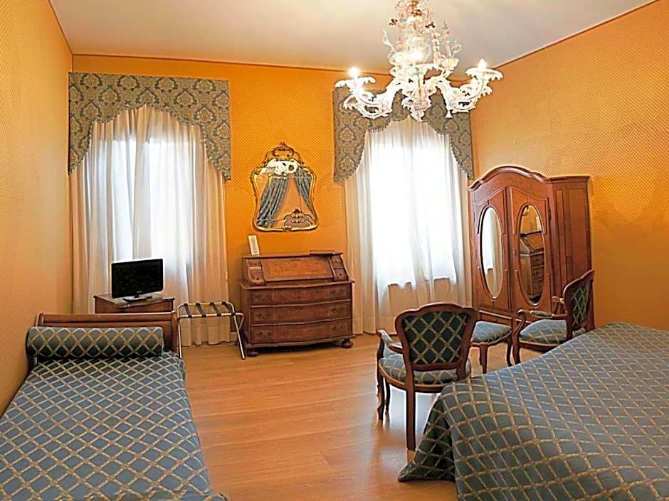Hotel Locanda Canal