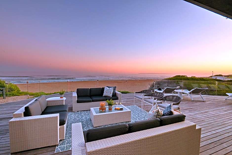 At Last Glentana Beach Manor