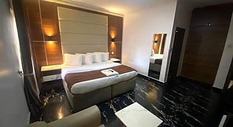 Presken Castle Opebi