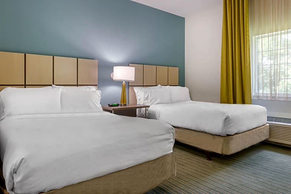 Candlewood Suites Fort Myers Sanibel Gateway