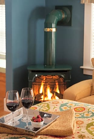 Bickford Luxury Suite