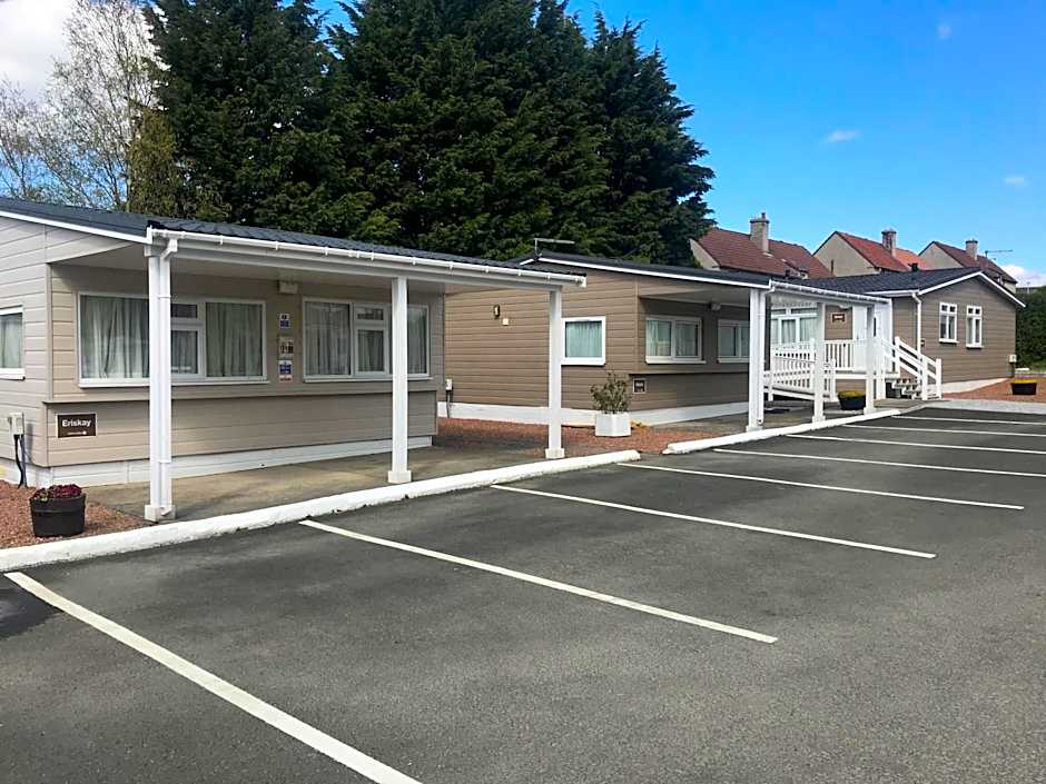 Red Deer Village Holiday Park - 2 Bedroom, Self-Catering Chalet