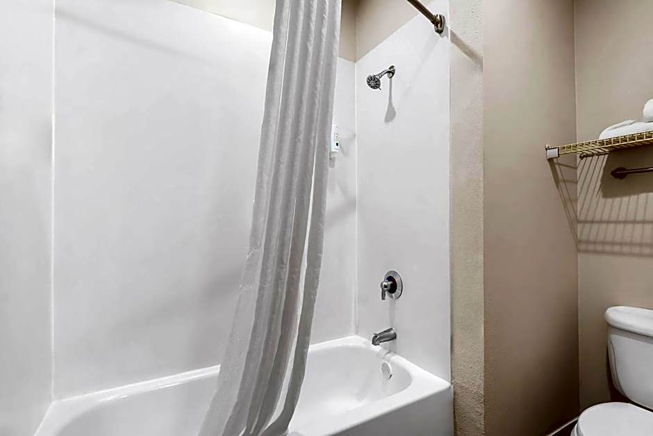 Quality Inn Laredo - Nuevo Laredo