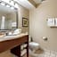 Quality Suites Paducah I-24