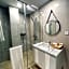 Helen Fin Inn & Apartment by WH