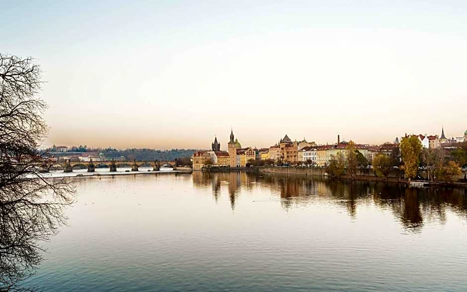 Limehome Prague Múza