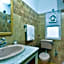 Hotel Chaman Palace