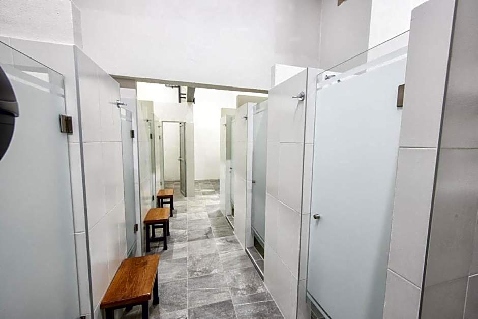 OYO Hostal Mich