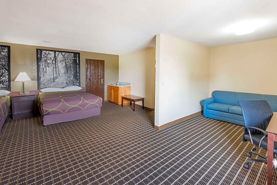 Super 8 by Wyndham Webster City IA