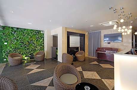 Bonita Signature BTX Hotel 