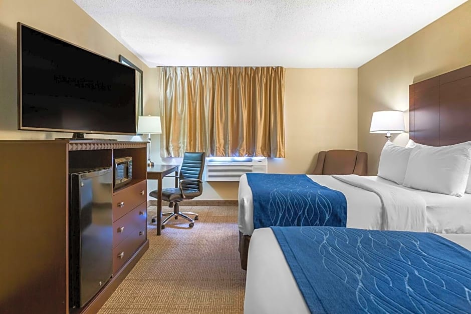 Comfort Inn Grand Rapids Airport