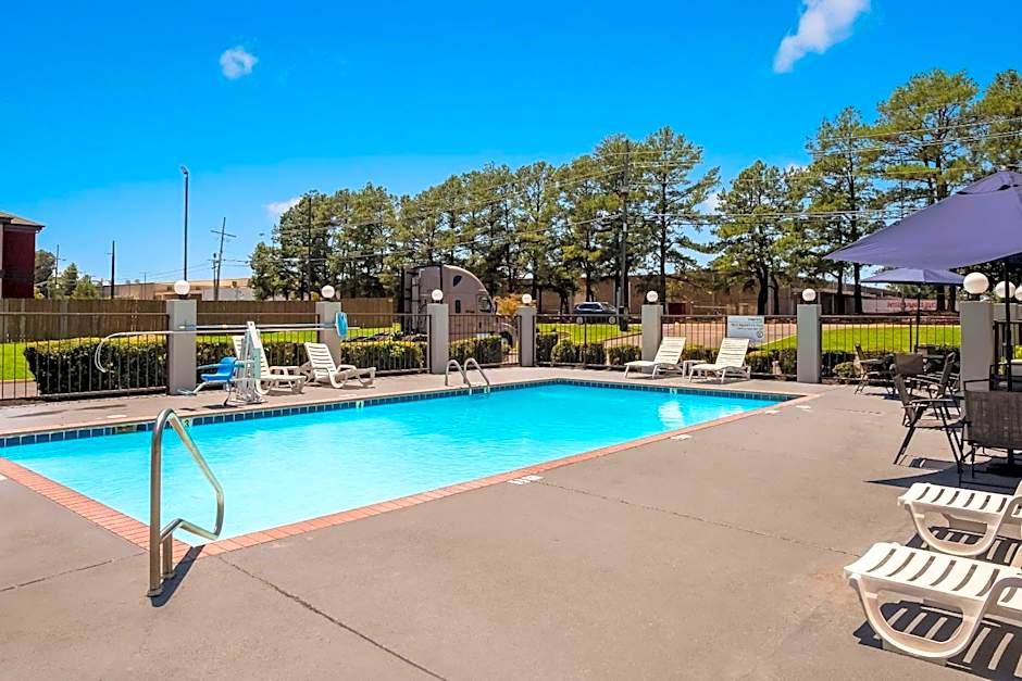 Quality Inn Southaven - Memphis South