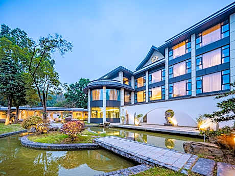 Starway Hotel Zigong Zhangjia Garden Laurel