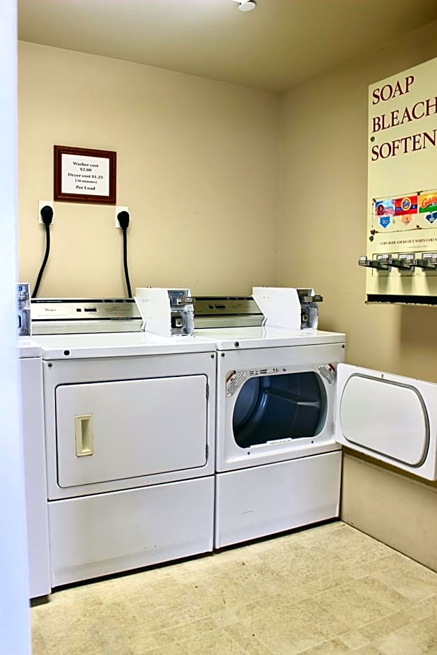 Ebb Tide Suites
