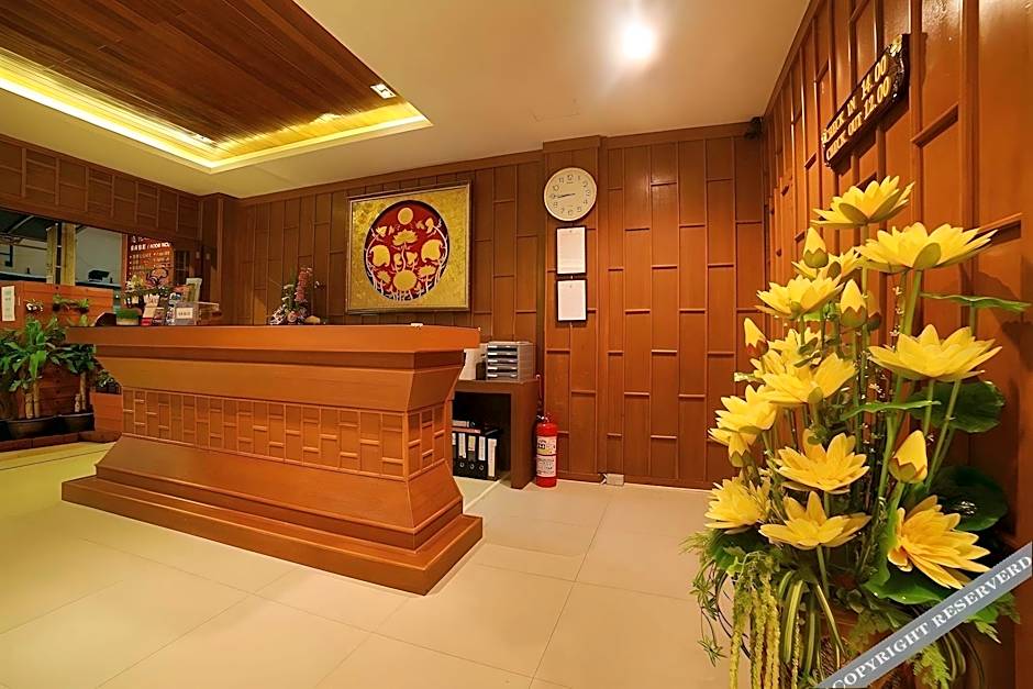 Lotus Hotel Patong