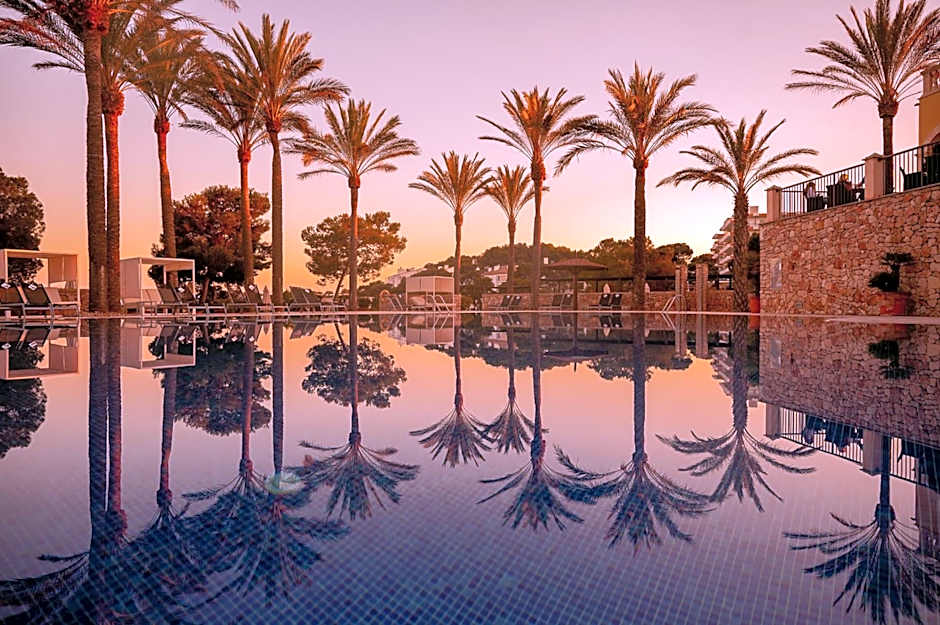 ROBINSON Cala Serena