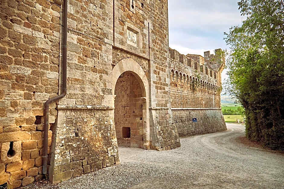 Il Mastio di Spedaletto