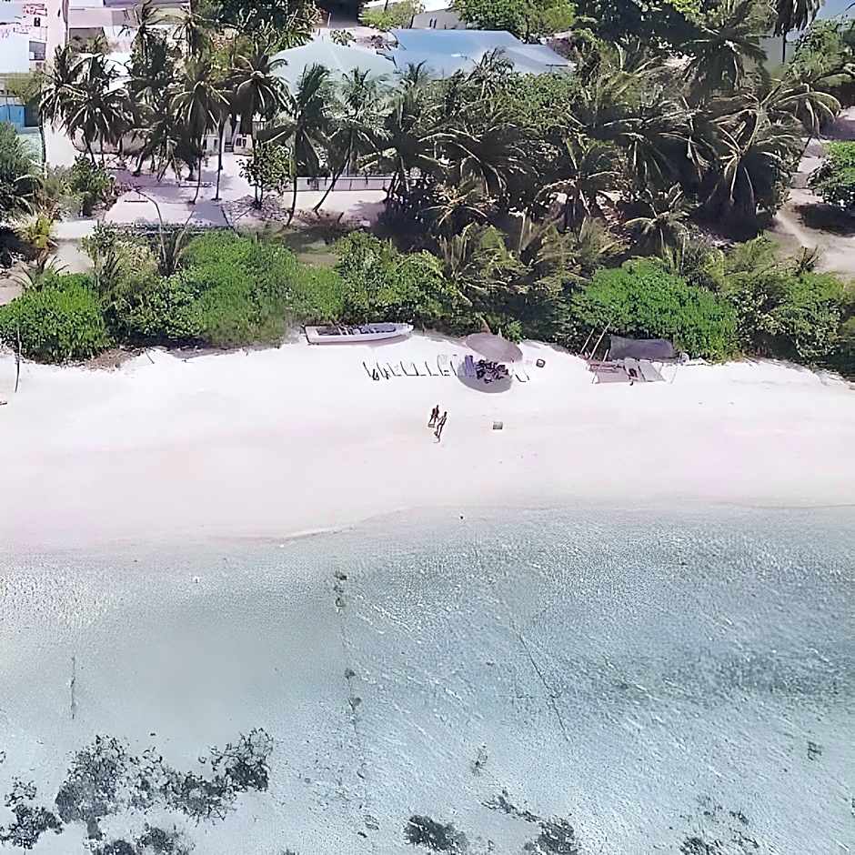 Vaali Maldives Island Escapes & Dive