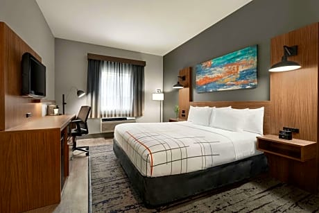 1 King Bed, Accessible Room, Non-Smoking