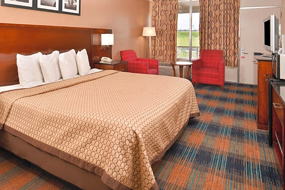 Americas Best Value Inn - Augusta Historic Downtown