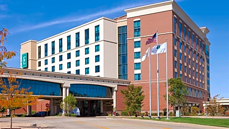 Embassy Suites East Peoria Hotel and Riverfront Conference Center