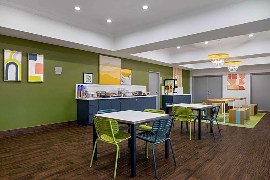 Spark by Hilton Nacogdoches