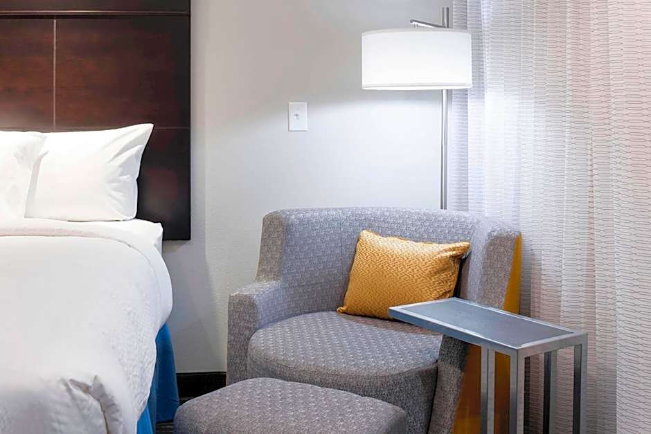 Courtyard by Marriott Dallas Plano/Richardson