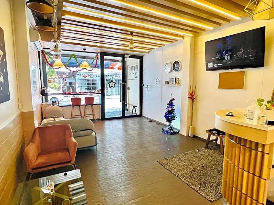 Daraya Hostel
