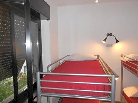 Bed in 6-Bed Mixed Dormitory Room