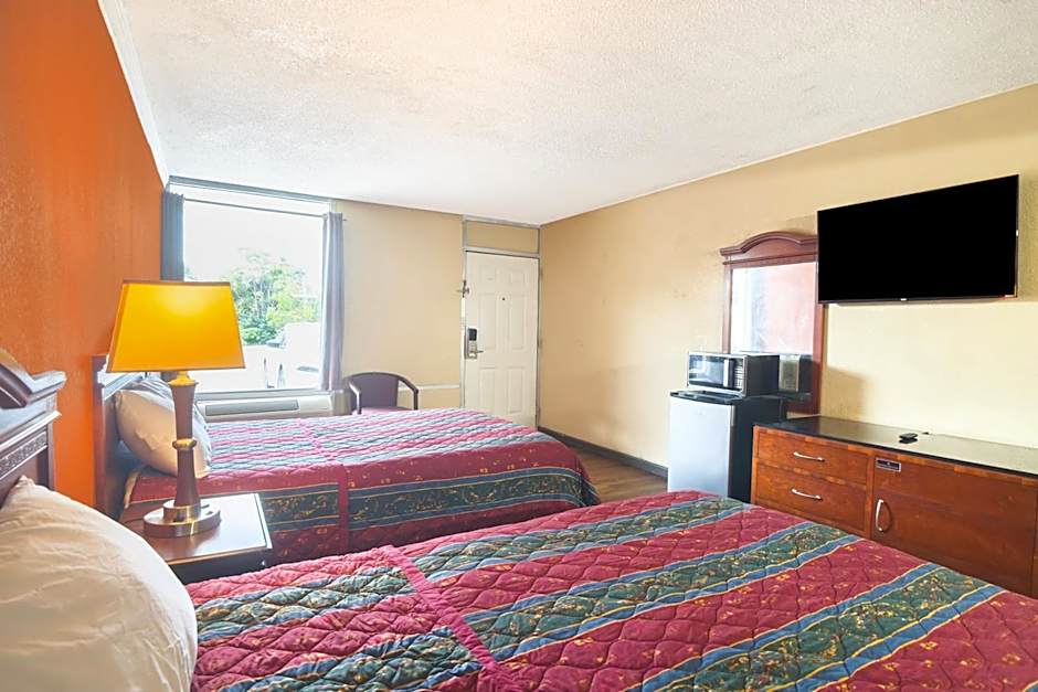 OYO Hotel Vienna I-75