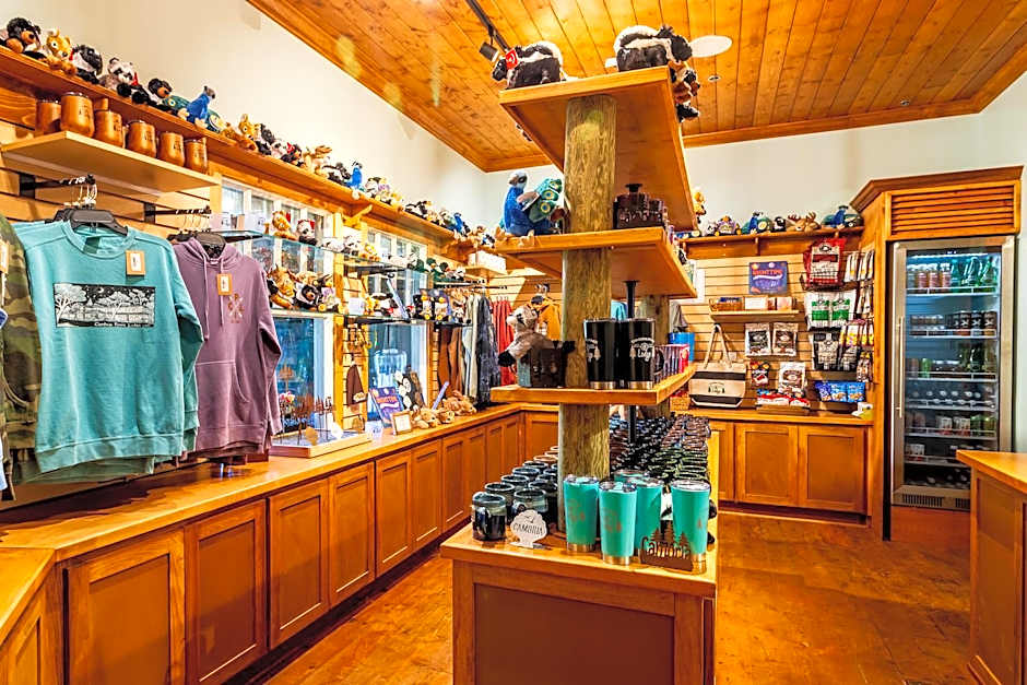 Cambria Pines Lodge