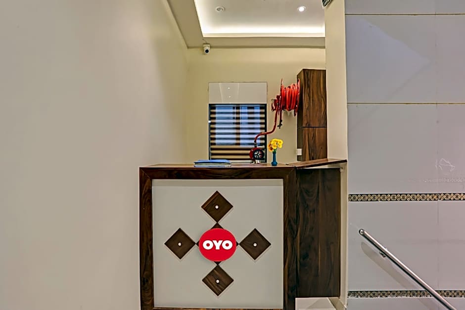 Flagship Nandi Palace Lodging And Boarding – Bombay/ Mumbai, KY
