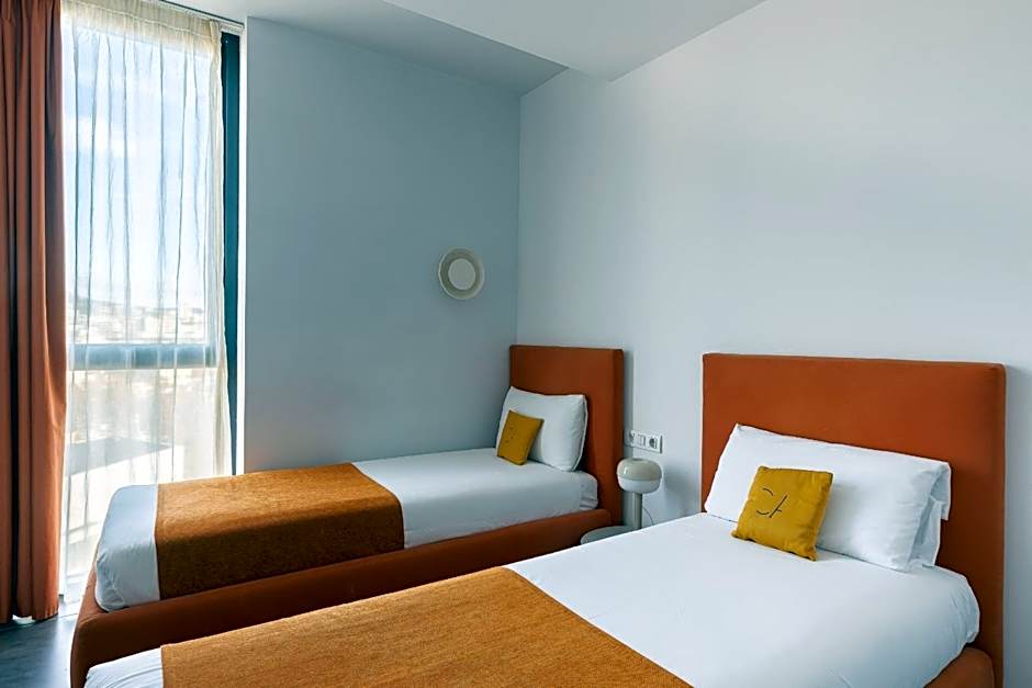 Cosmo Apartments Sants