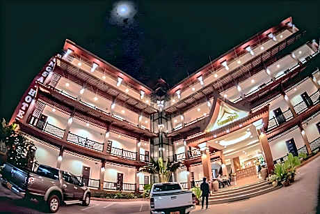 Dongsay Hotel Thakhek