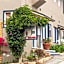 Carmel Wayfarer Inn