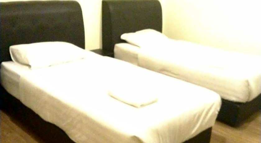 JAM Hotel Kota Warisan Near ERL Salak Tinggi Sepang