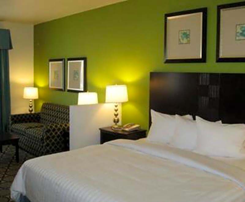 Best Western Douglas Inn & Suites
