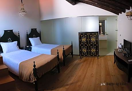 Deluxe Suite Balcony