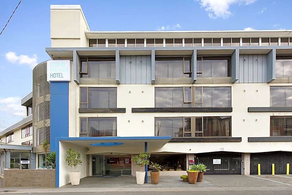Cosmopolitan Hotel and Apartments