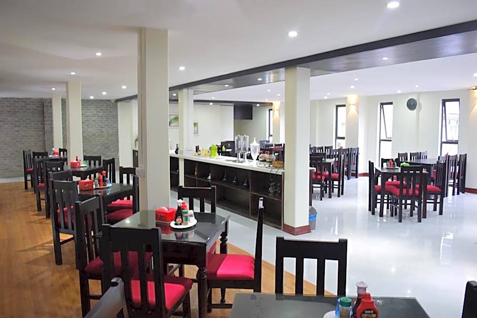 Phuong Nam Hotel