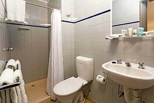 Causeway Inn On The Mall