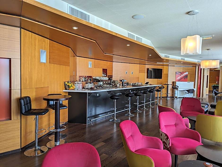 Le M & Spa Bordeaux Aéroport by Hôtels & Préférence